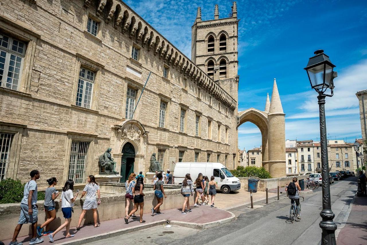 Le Patio: Charming 3-Star Residence in Beziers City Center Exterior photo